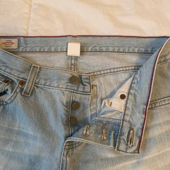 Vintage Y2k Abercrombie Light Wash Low-Rise Flare Jeans - Picture 8 of 13